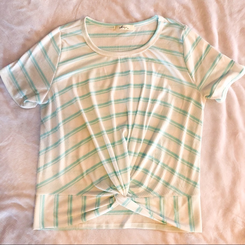 White Turquoise Knit Knot short sleeve shirt